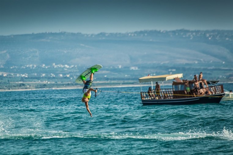 LWF Water Ski Show-Tyr